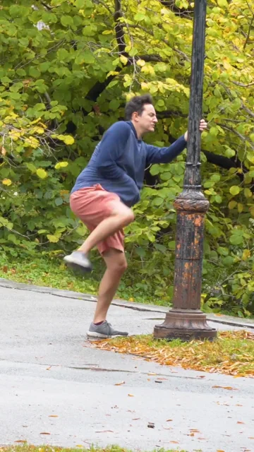 Video preview: kick-starting a fart with absolute rage 😂💨